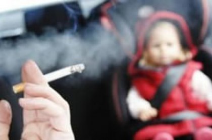 在车内吸烟不光伤身也会让你的爱车贬值