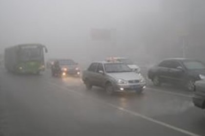 大雾天气道路认知交通信号灯