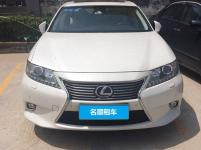 【轿车】雷克萨斯